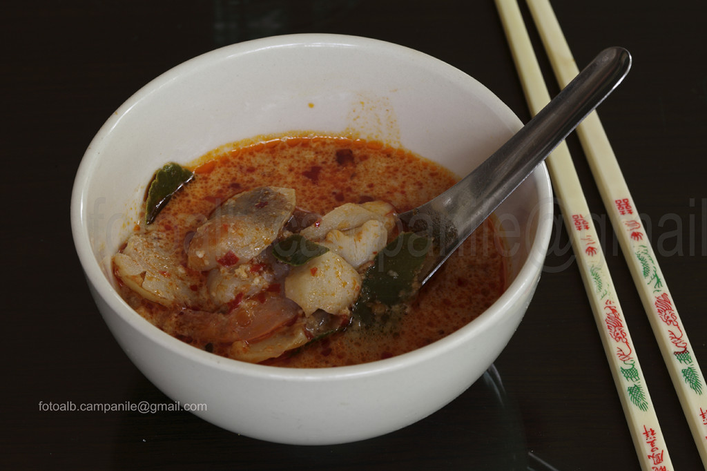 Thailandia 1797CR Chiang Mai Rist Sate Chumsintl zuppa di gamberetti tom yam kung