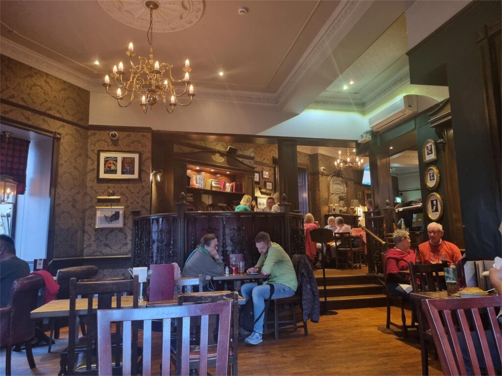 Edimburgo, interni del Conan Doyle Pub